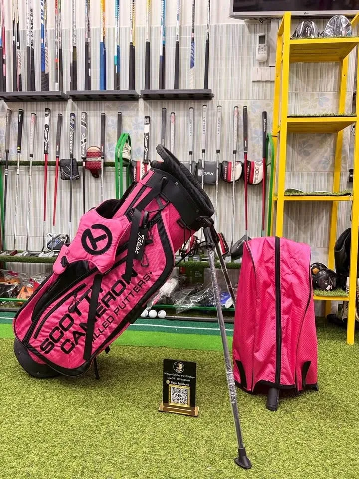 🔥🔥4,900 ฿🔥🔥ส่งฟรี🚗(ของใหม่) 💥ขายถุงกอล์ฟ Scotty Cameron Milled Putters Stand Bag สีชมพู หวานๆ