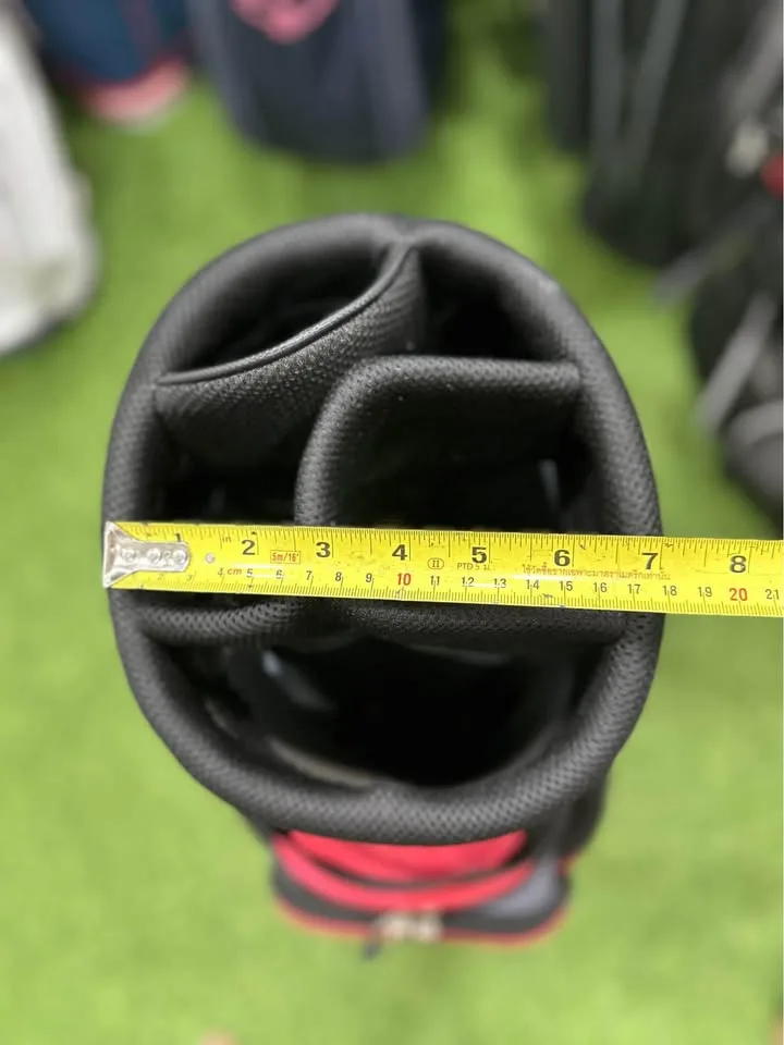 🔥🔥2,800 ฿🔥🔥น้ำหนักเบามากก👍 ⛳️ขายถุงกอล์ฟ MIZUNO 👉สภาพดีมากเหมือนใหม่ ใครหาอยู่รีบเลยครับ😁