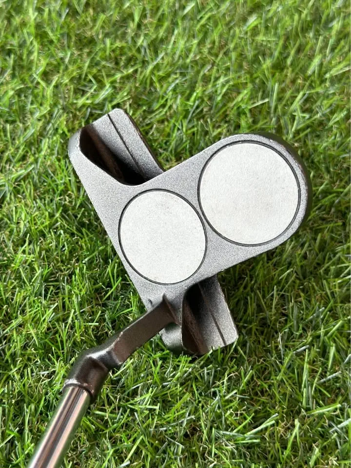 🔥🔥2,300 ฿🔥🔥 ขายพัตเตอร์ ODYSSEY 2-BALL BLADE 👉 ยาว 32 นิ้ว 👉 กริป ODYSSEY สภาพดี👍